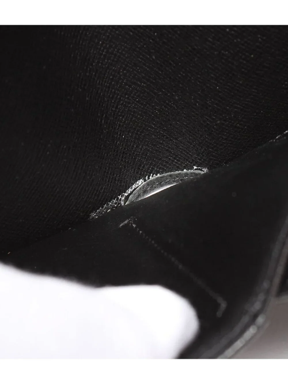 Louis Vuitton Bifold Wallet Portefeuille Florin Taiga